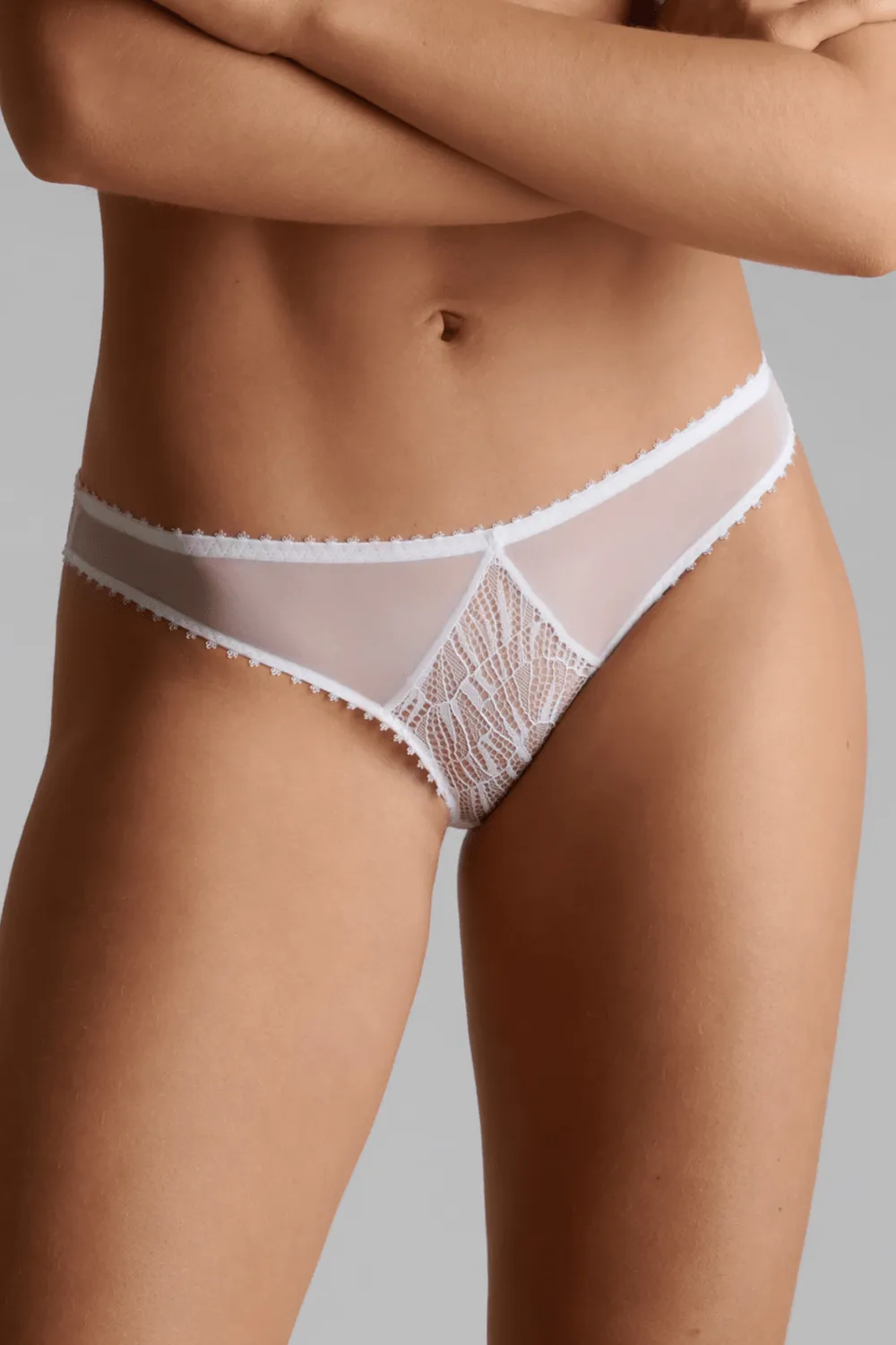 Accroche Coeur Brief. Size XS (UK 4-6)