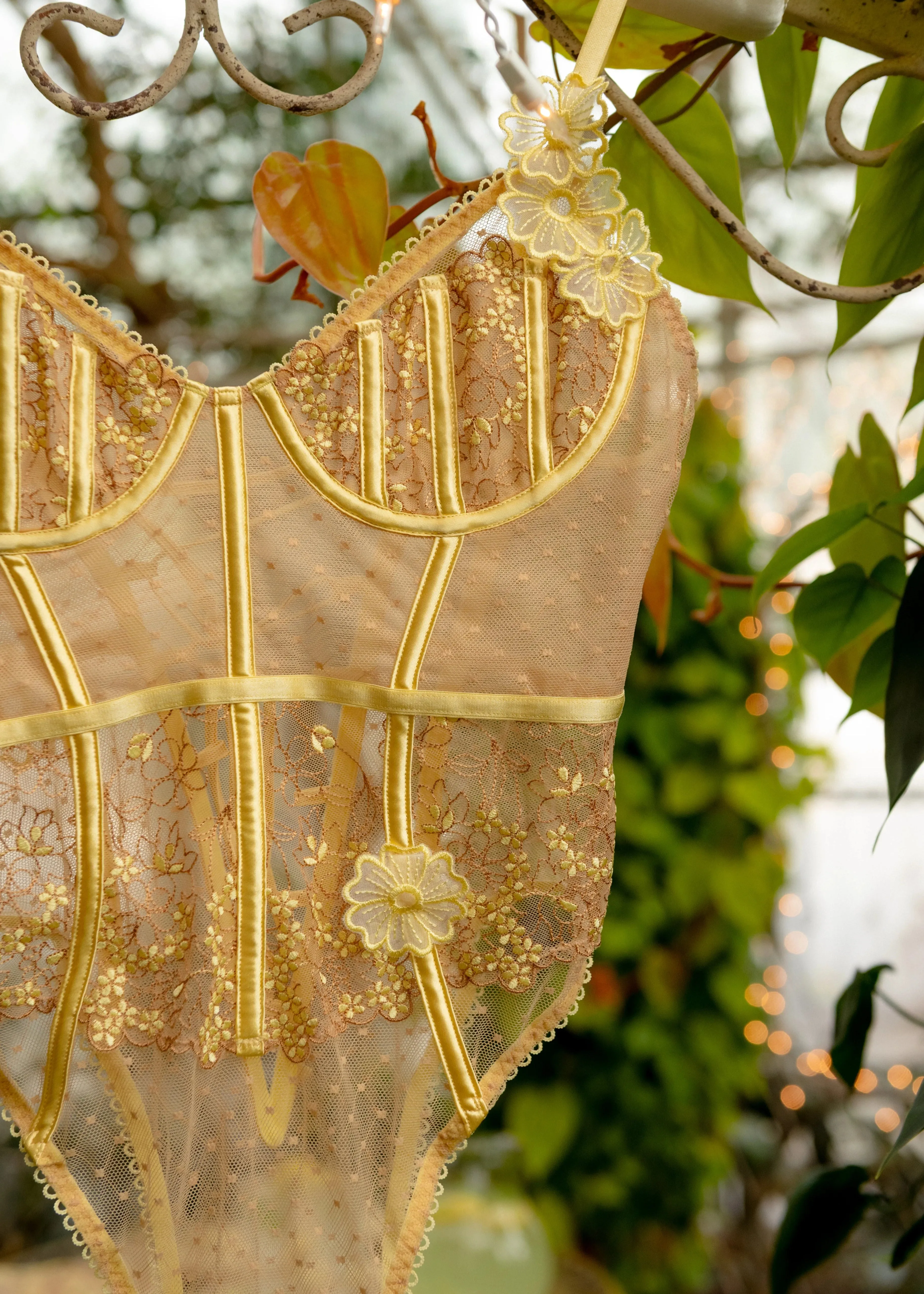 Embroidered Appliqué Crotchless Teddy - Lemon Chiffon