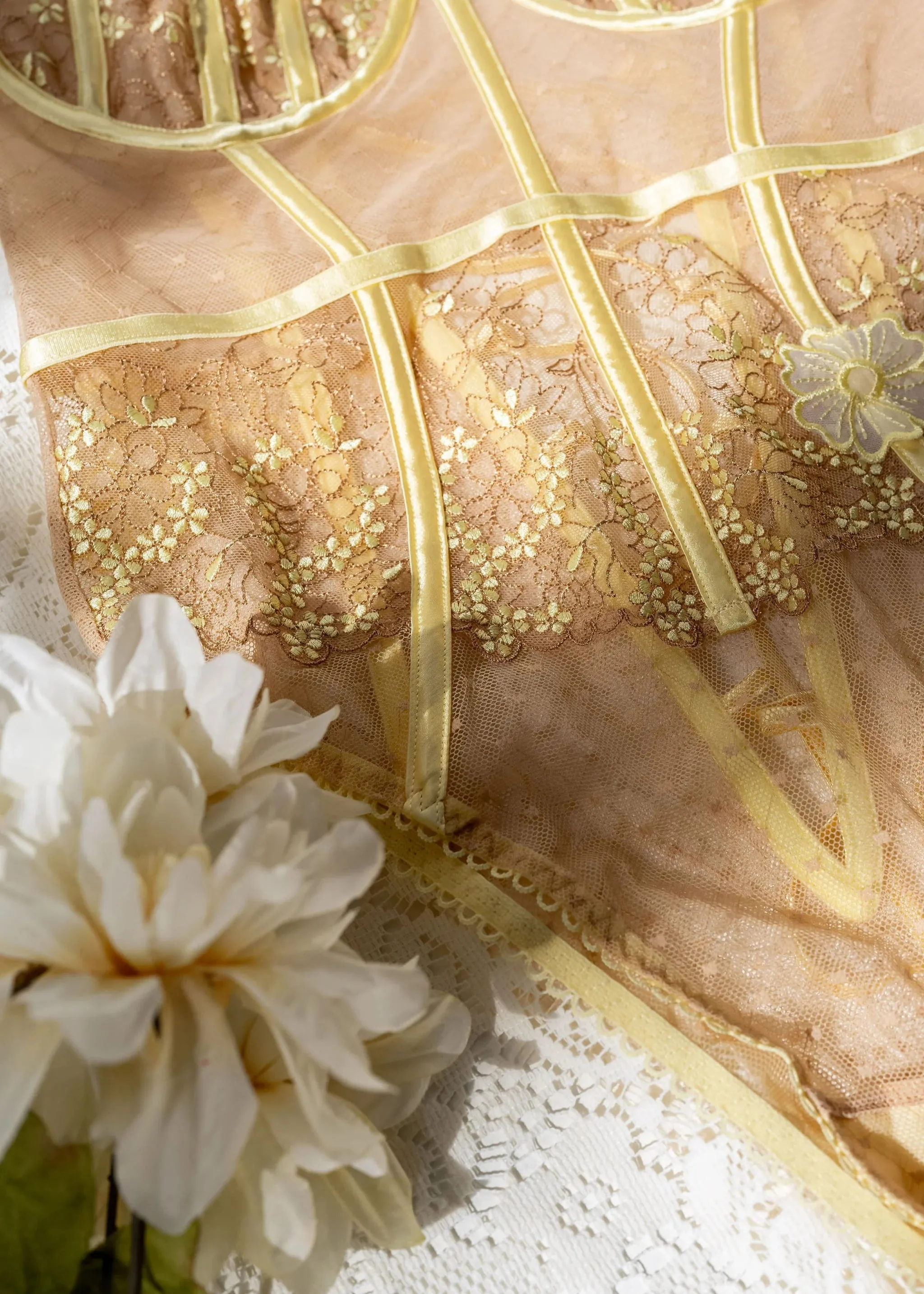 Embroidered Appliqué Crotchless Teddy - Lemon Chiffon
