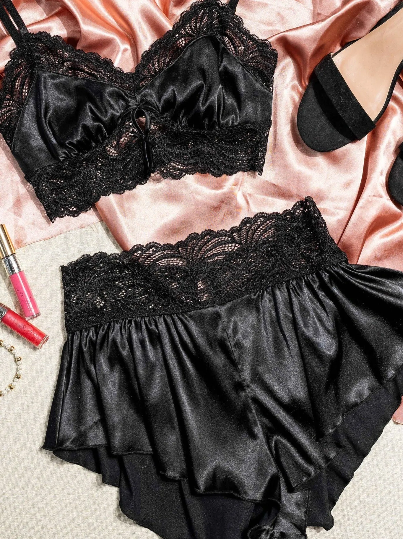 High Waist Lacy Satin Tap Shorts - Black
