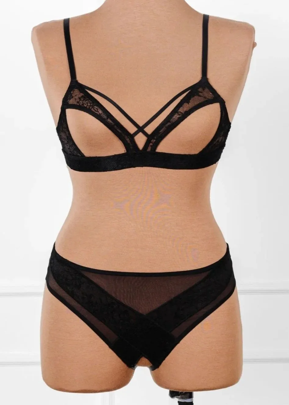 Lacy Caged Cupless Bralette - Black