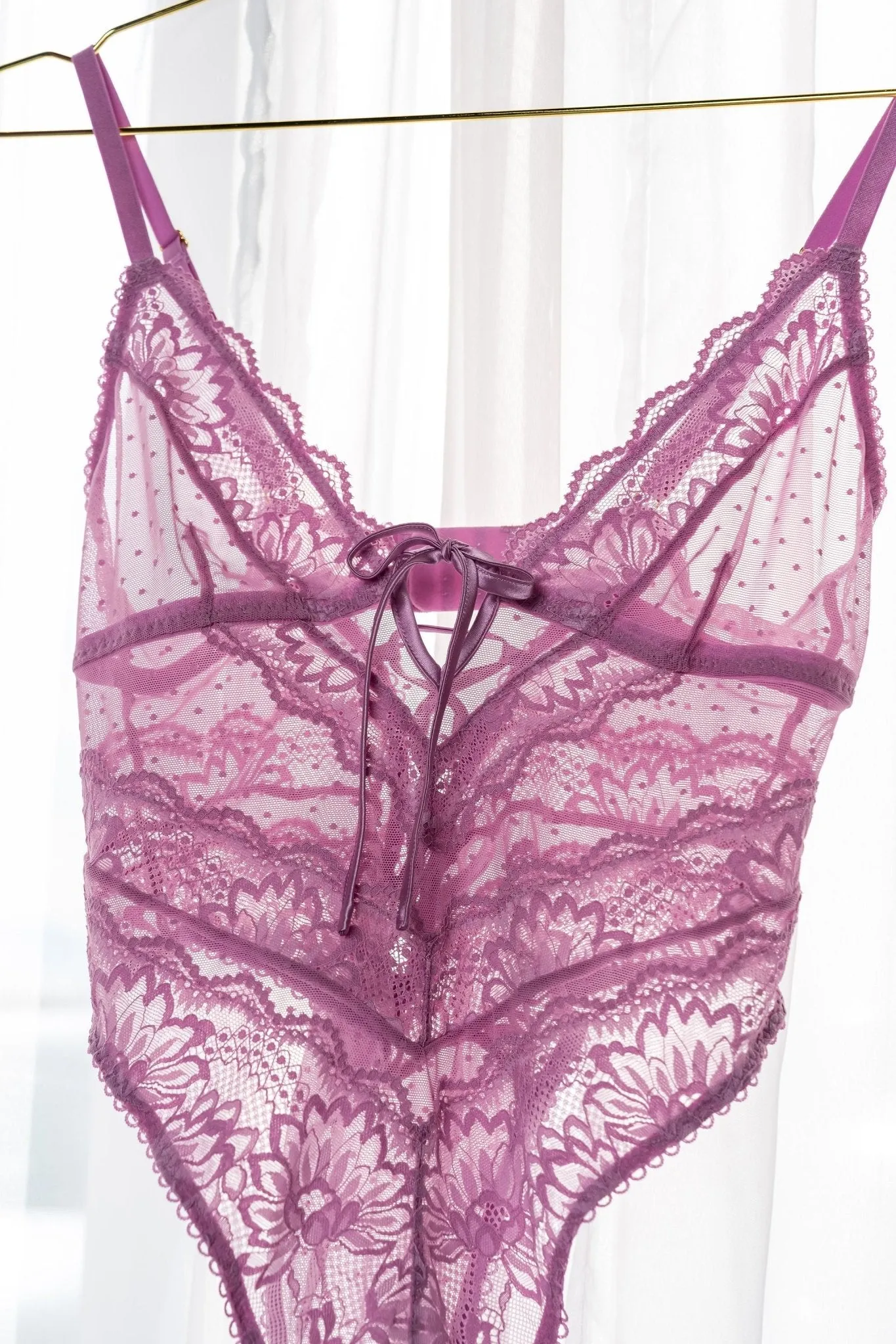 Lacy High Leg Crotchless Teddy - Lilac