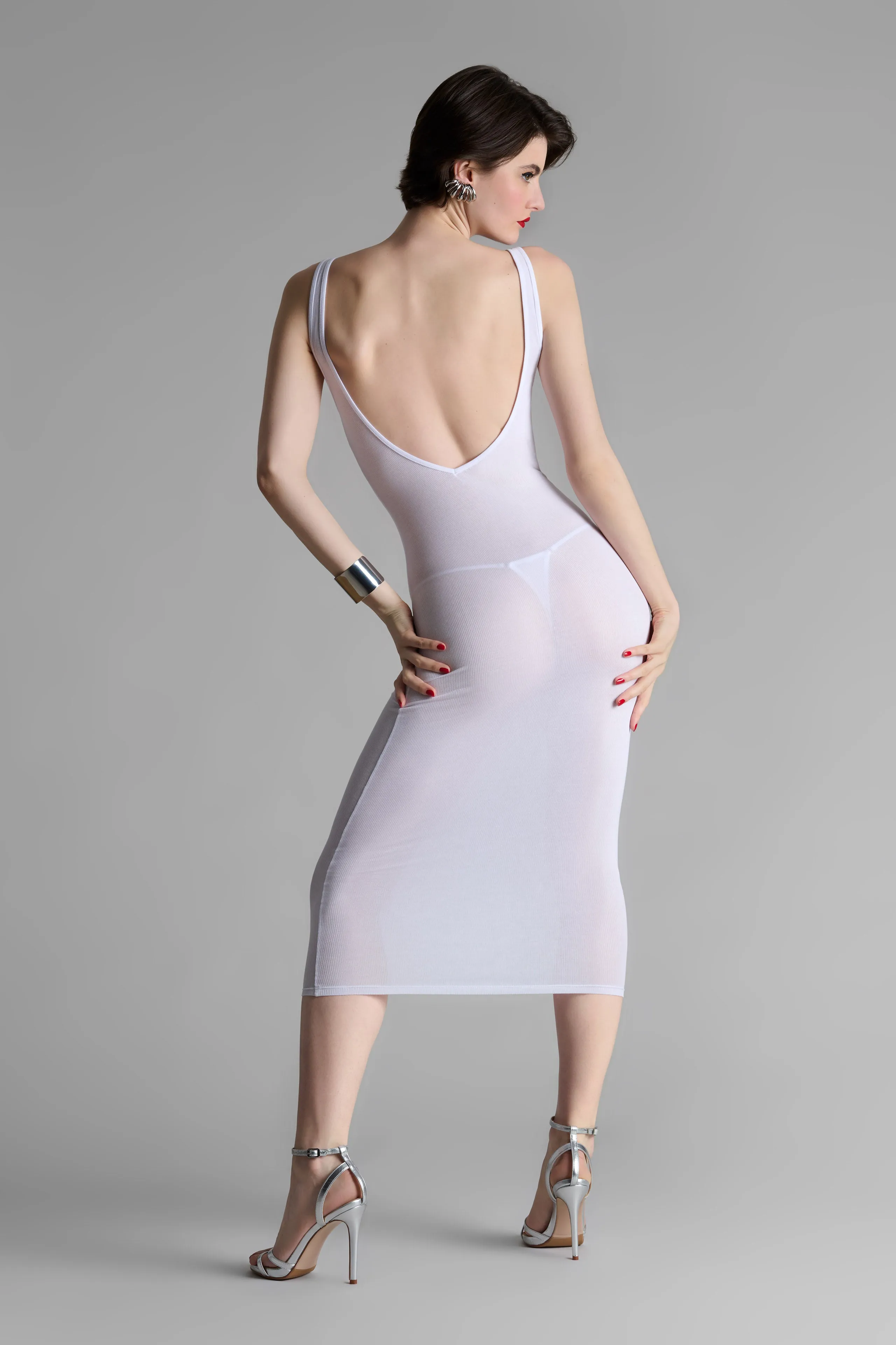 Long backless dress - La Femme Amazone