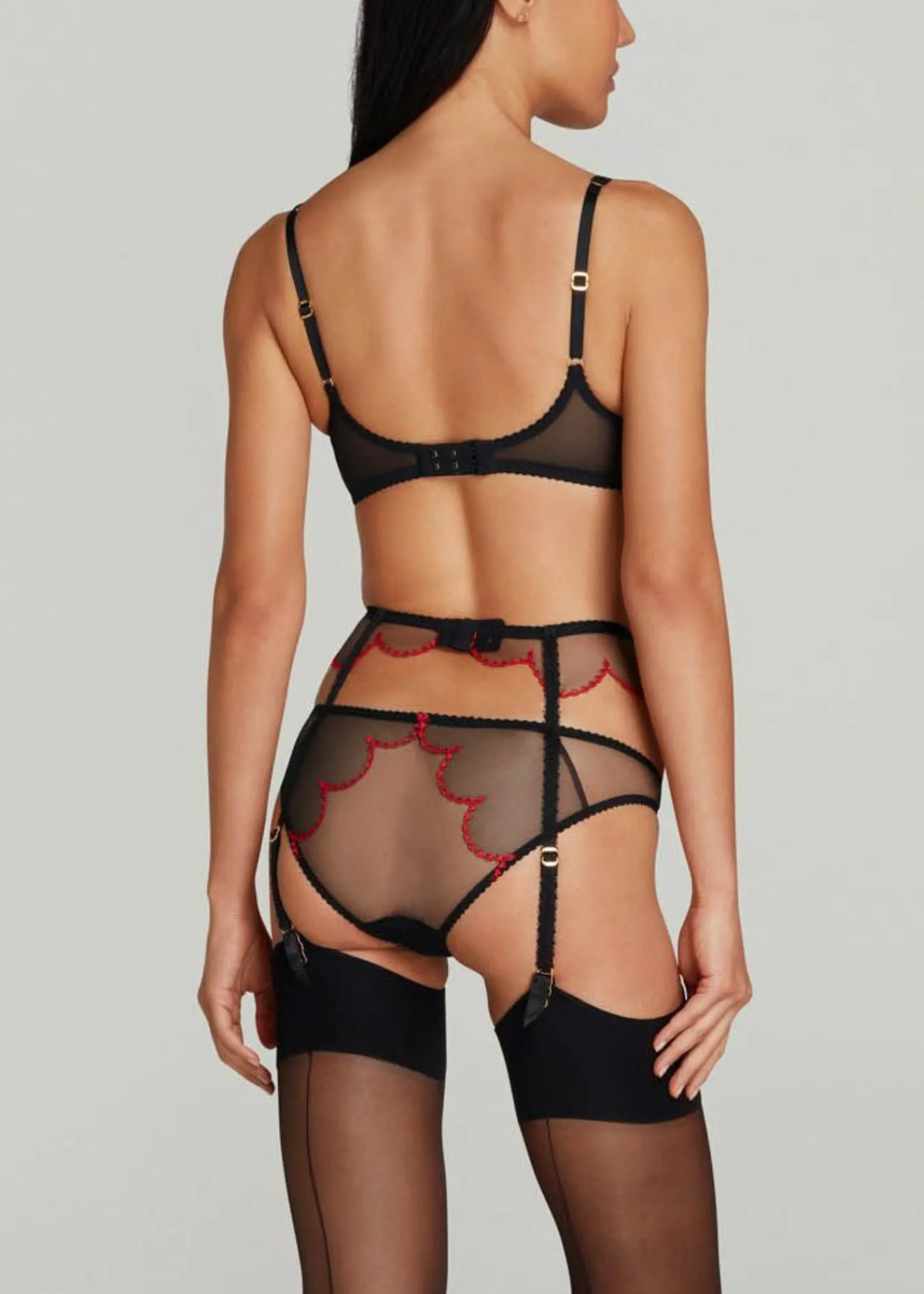 Lorna Heart Suspender (Black / Red)