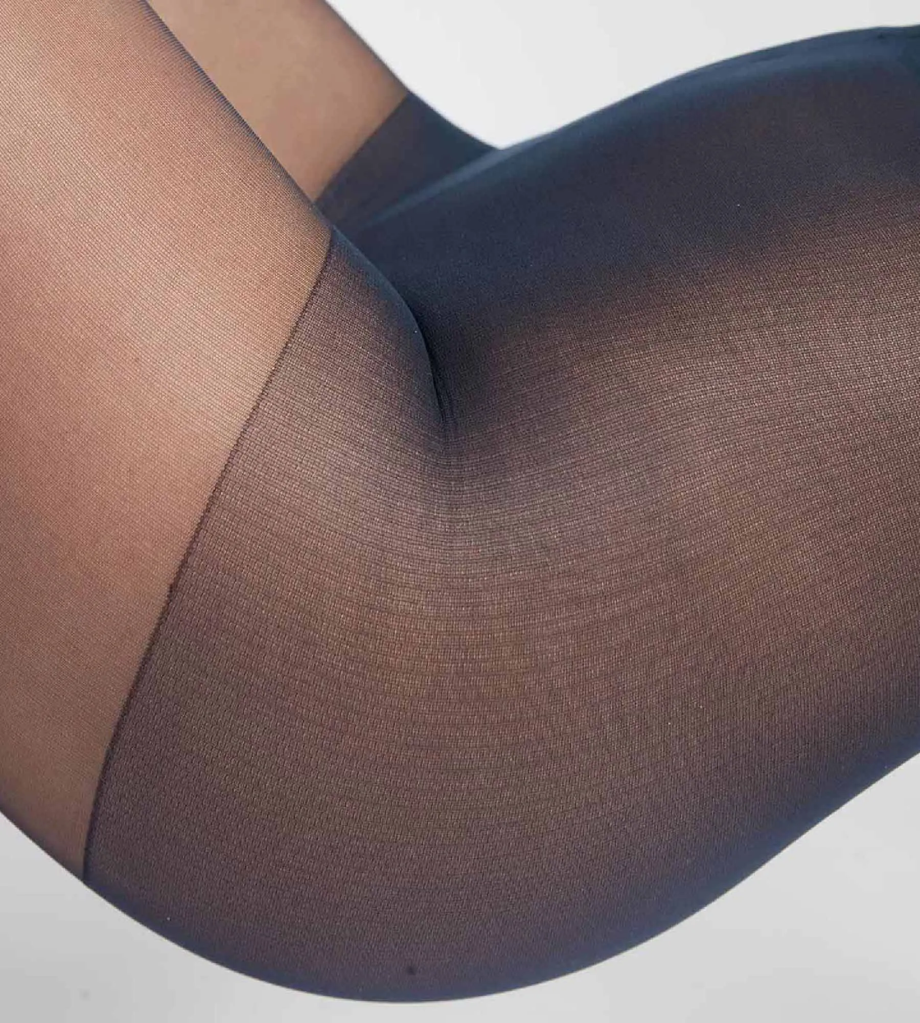 Pack of 2 Ultra resist sheer tights in voile and Marine blue Ultra Resist lycra