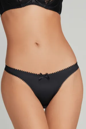 Ryan Thong. Size 6 (UK 16)