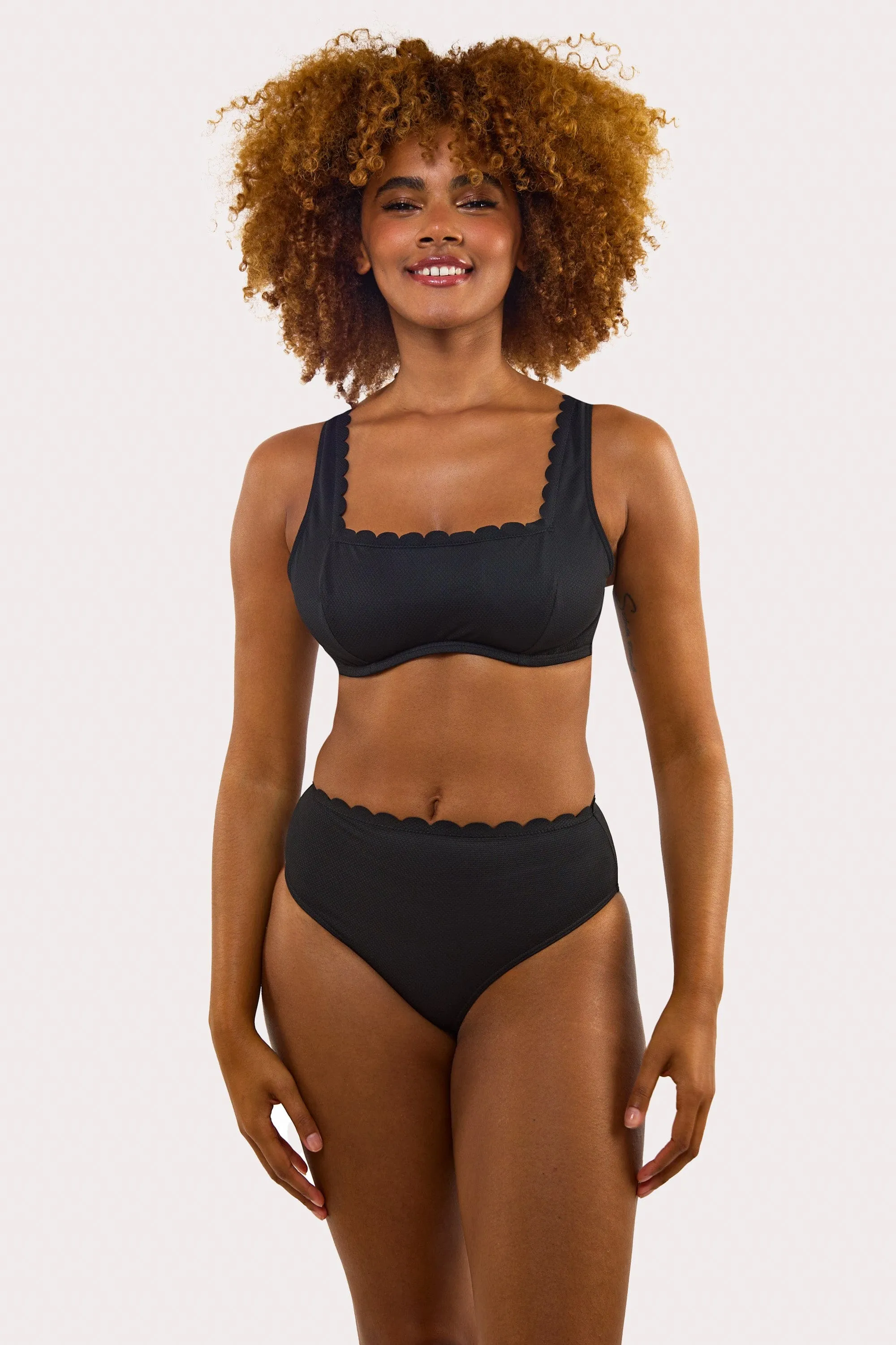 Sophia Mix & Match Fuller Bust Black Scallop Crop Bikini Top